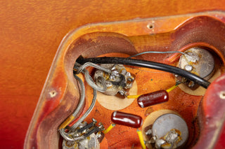 1974 Gibson Les Paul Deluxe, Cherry Sunburst