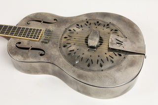 Mule Tricone Resonator