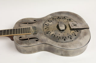 Mule Tricone Resonator