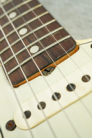 1965 Fender Stratocaster Olympic White ex Buddy Guy