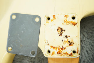 1965 Fender Stratocaster Olympic White ex Buddy Guy