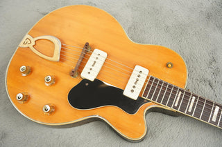 Guild Aristocrat, Blonde