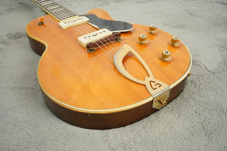 Guild Aristocrat, Blonde