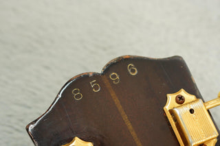 Guild Aristocrat, Blonde