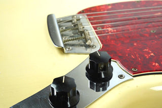 1965 Fender Musicmaster II, White + HSC