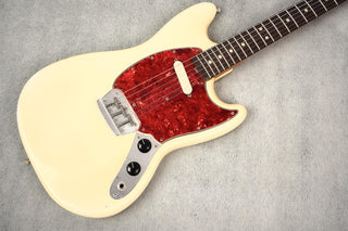 1965 Fender Musicmaster II, White + HSC