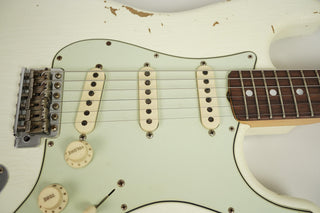 2019 Fender Custom Shop 1964 Stratocaster Heavy Relic, White