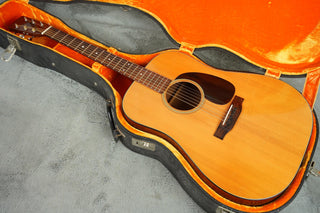 1972 Martin D-18