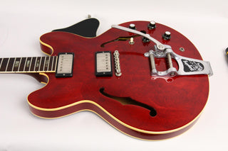 1964 Gibson ES-335 TDC, Cherry, Bigsby