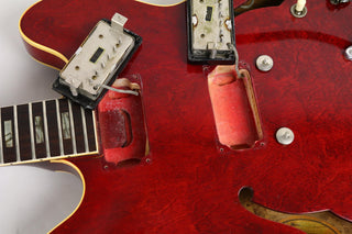 1964 Gibson ES-335 TDC, Cherry, Bigsby